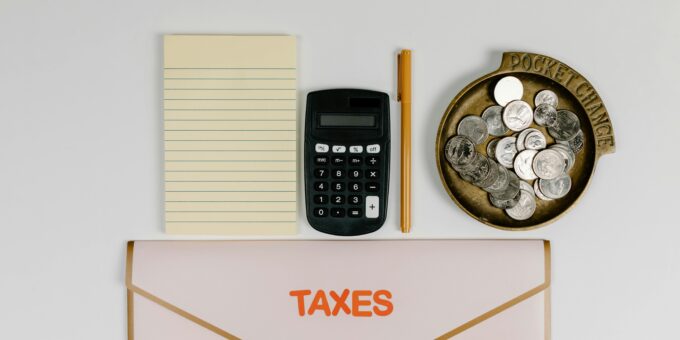 Manage Taxes During Retirement for Maximum Savings